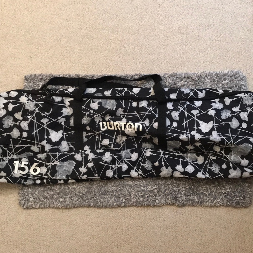 Burton snowboard bag